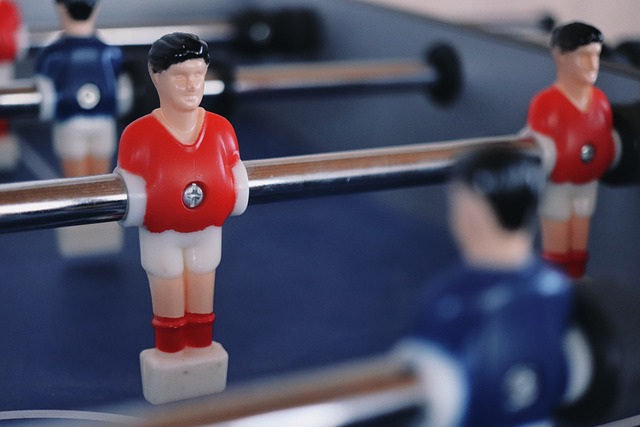 前阿斯顿维 前阿斯顿维